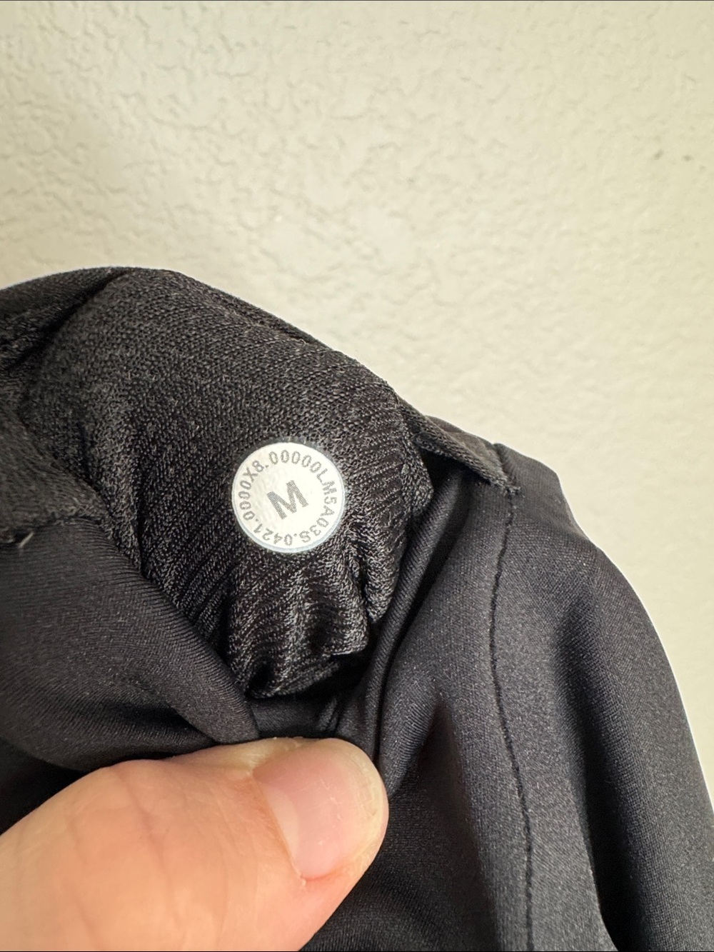 Lululemon Men’s Surge Tights Black Medium 27” inseam - Picture 6 of 6